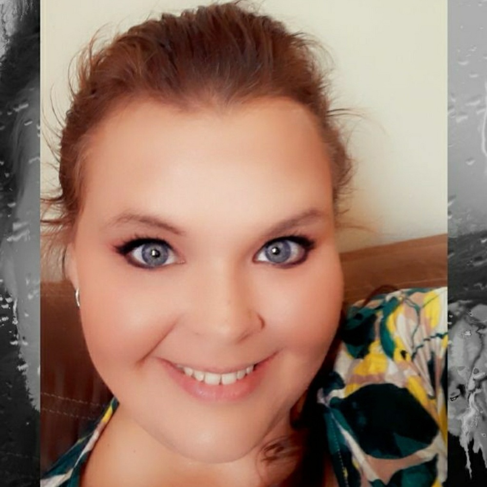 Meet your Posher, Kayla